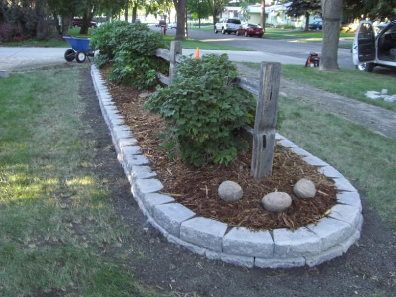 light landscaping Flower bed redo. Lawn Care Forum